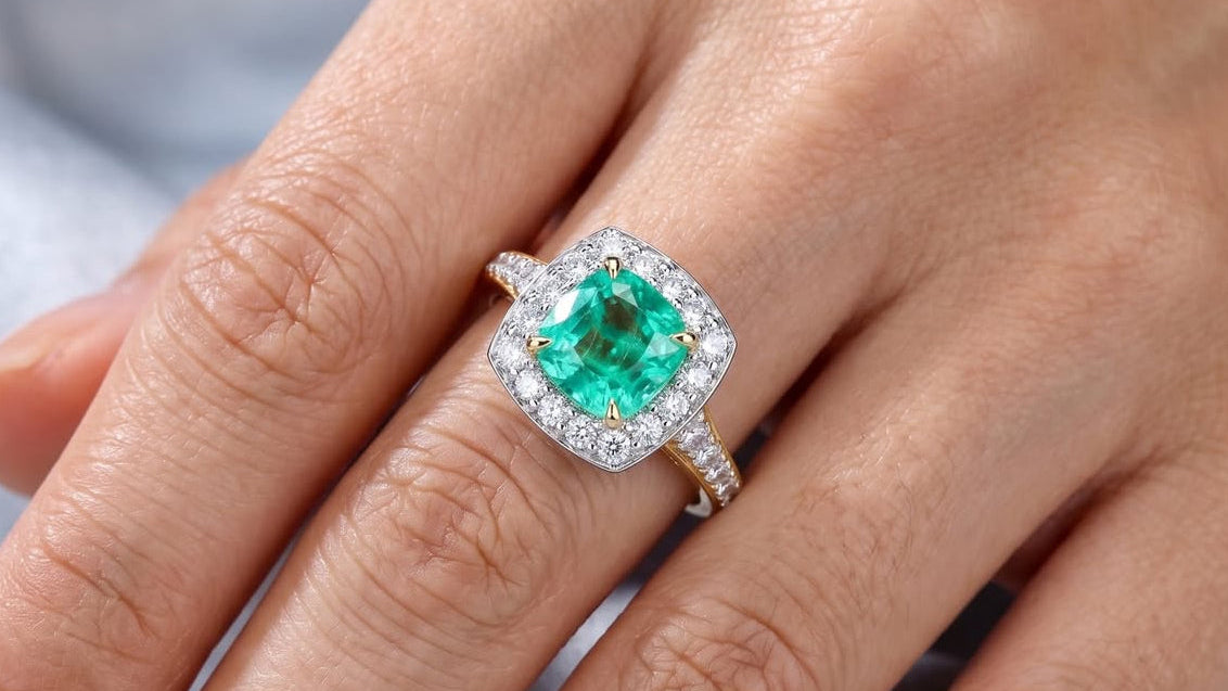 Emerald & Diamond Ring