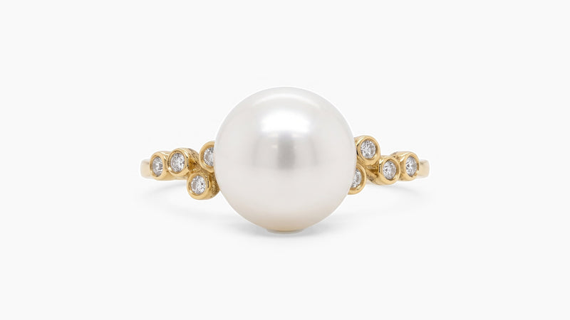 White Pearl & Diamond Ring