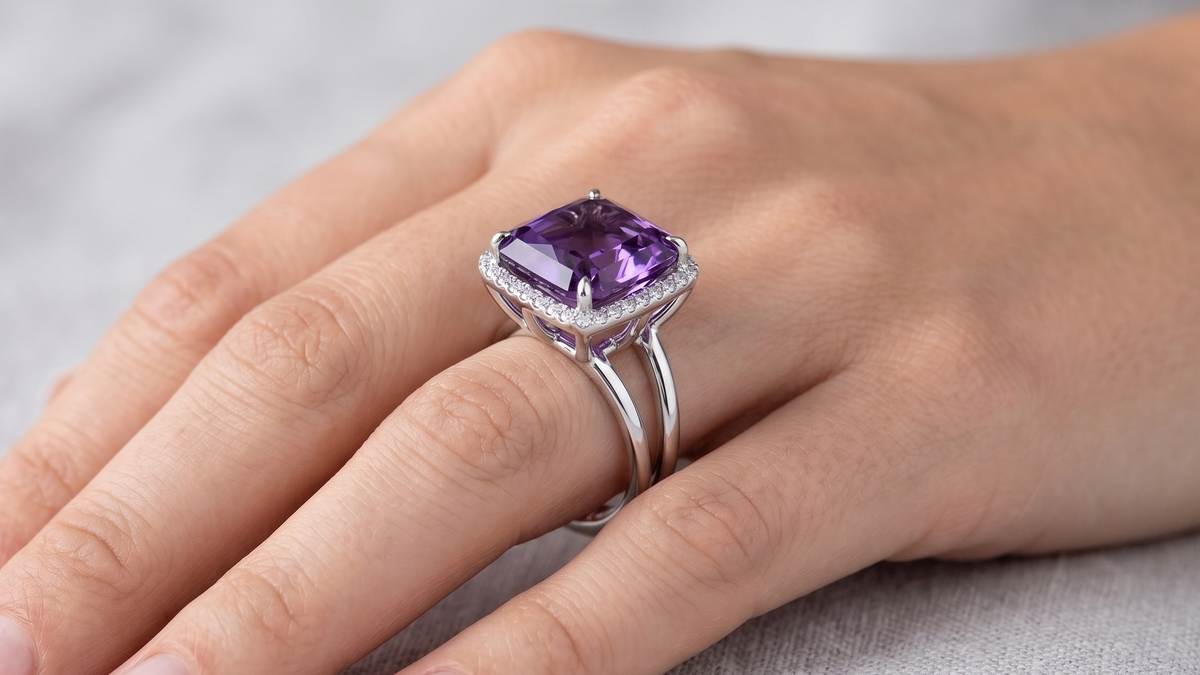 Amethyst & Diamond Ring