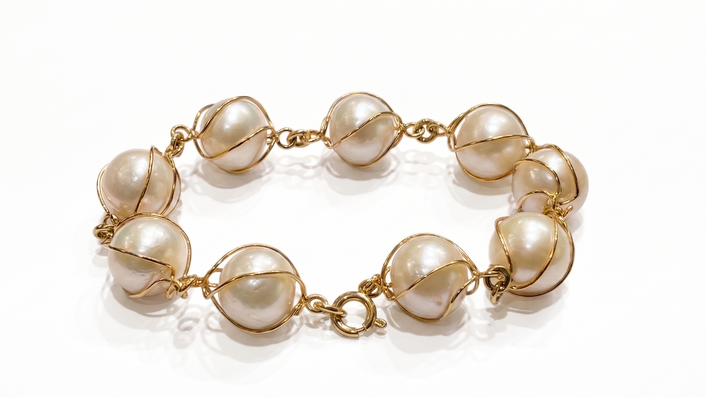 White Freshwater Pearl Wire Cage Bracelet — front view